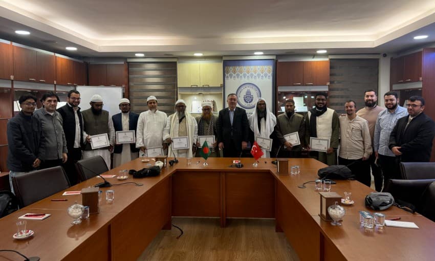 Bangladeshi Scholars: "Risale-i Nur is an Ocean of Endless Depth"