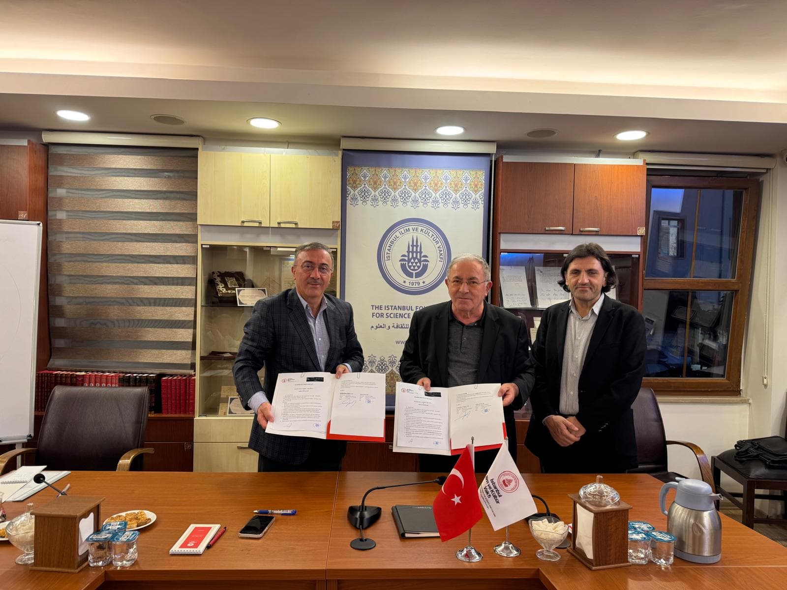İİKV ile Eğitim 360 Derneği Arasında İş Birliği Protokolü İmzalandı