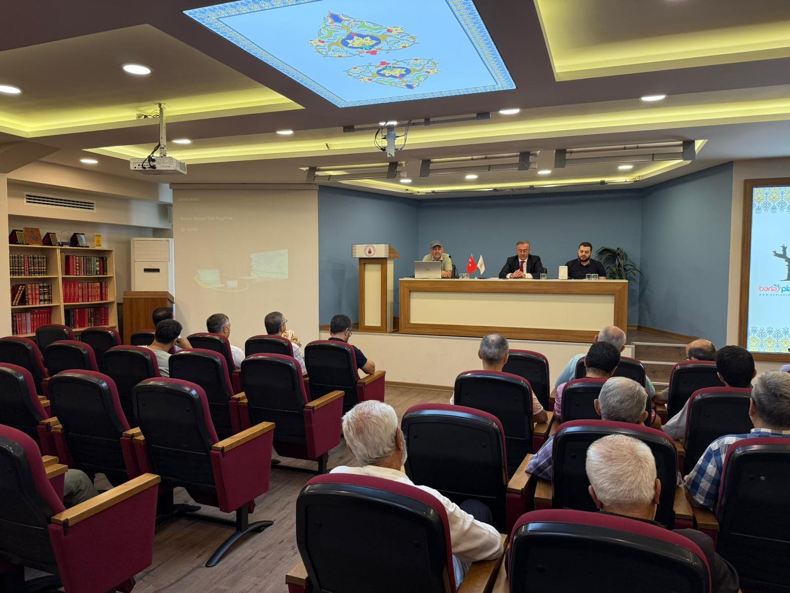 "İİKV’de ‘Öğrenme’ Kavramı Bilim ve Sanat Ekseninde Tartışıldı"