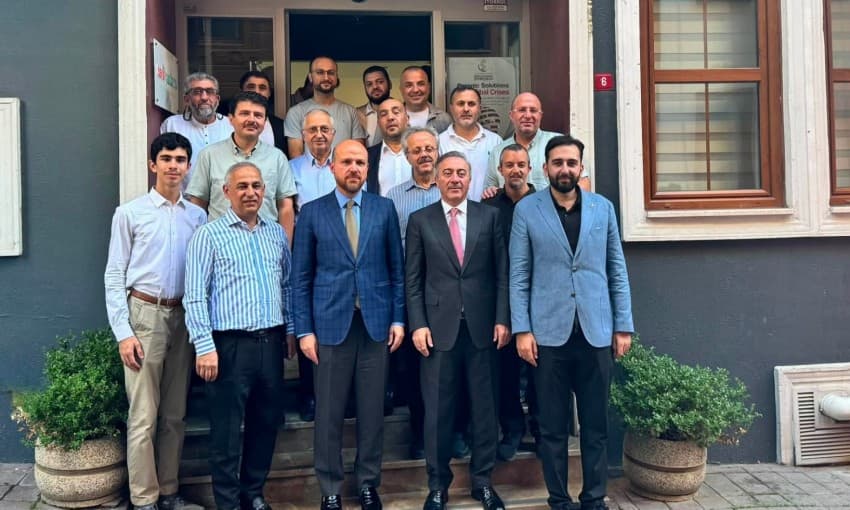 زيارة ودية من رئيس مجلس أمناء جمعية نشر العلم السيد بلال أردوغان